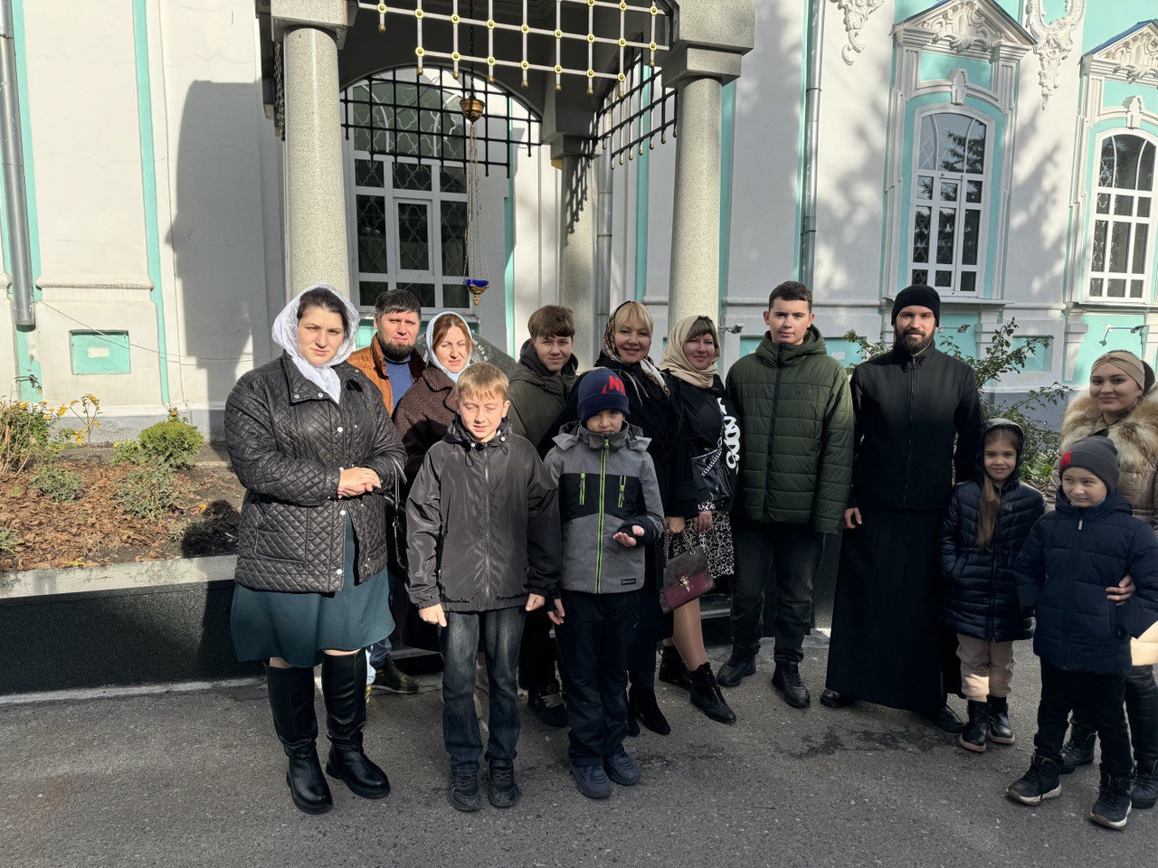 4 ноября в России отмечается праздник Казанской иконы Божией Матери 4 ноября в России отмечается праздник Казанской иконы Божией Матери