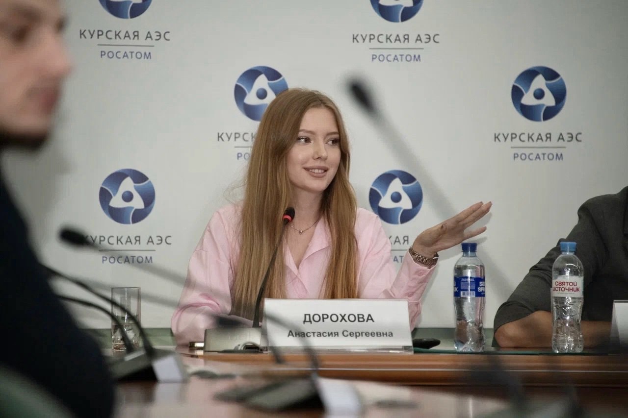 Участников «Школы атомных коммуникаций MediaSkills» познакомили с работой корпоративных СМИ Участников «Школы атомных коммуникаций MediaSkills» познакомили с работой корпоративных СМИ