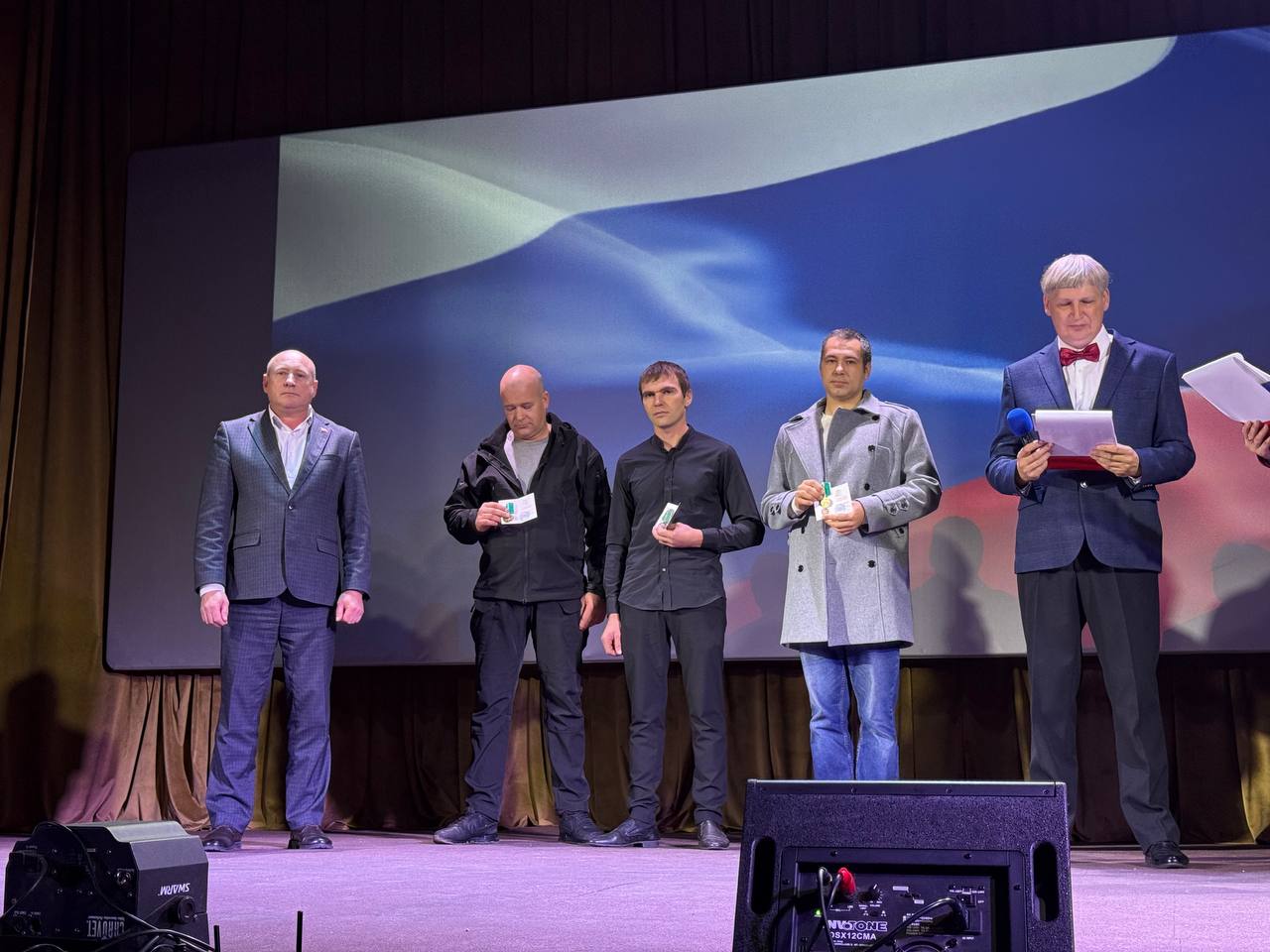 Сергей Черников: Друзья, в преддверии празднования Дня народного единства в городском Доме культуры состоялось большое праздничное мероприятие Сергей Черников: Друзья, в преддверии празднования Дня народного единства в городском Доме культуры состоялось большое праздничное мероприятие