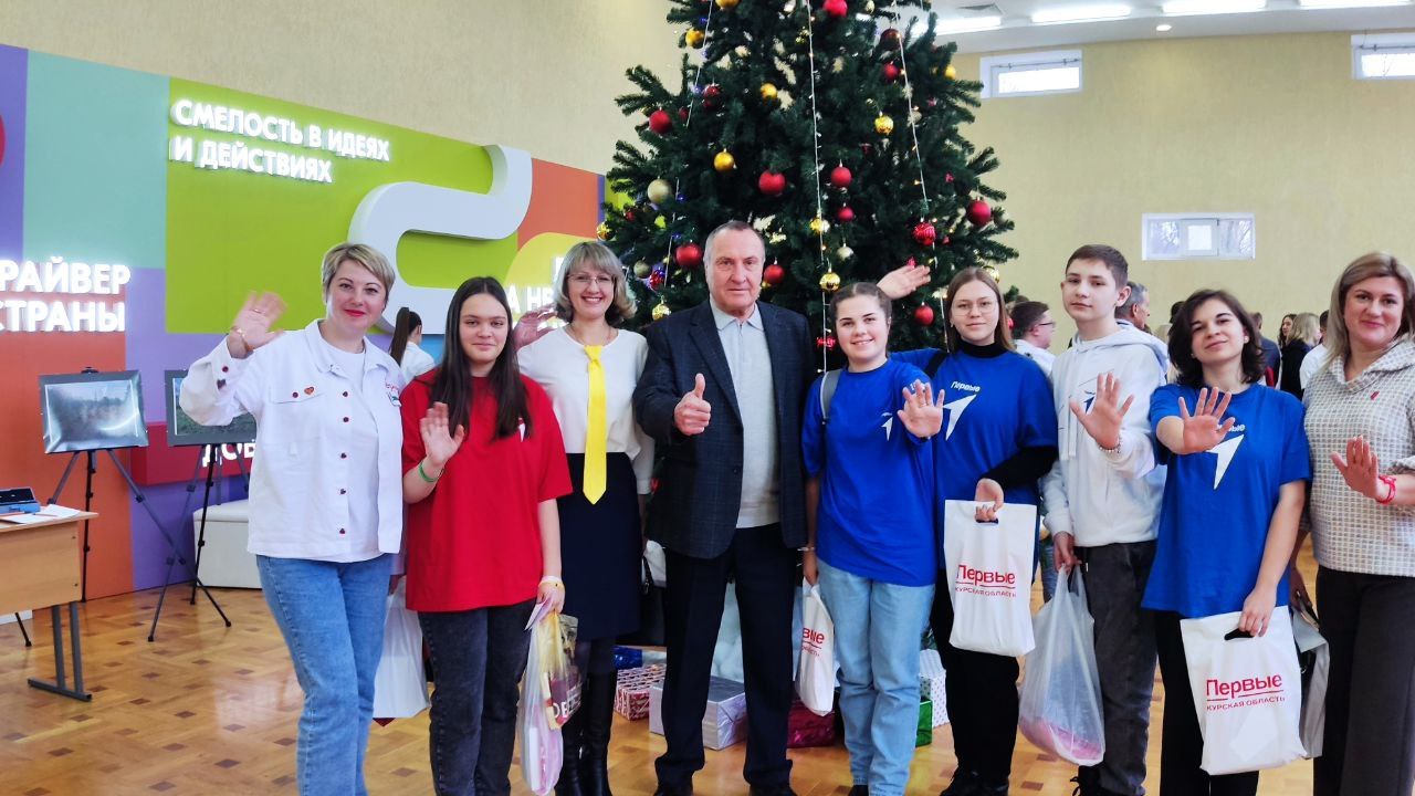 Поздравляем с юбилеем главу района! Поздравляем с юбилеем главу района!