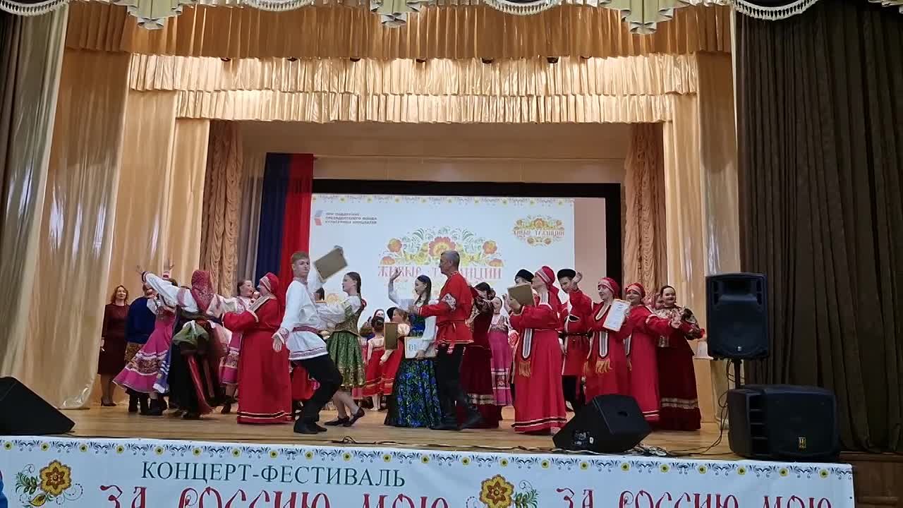 Виктор Кожухов: В Золотухинском районе завершился масштабный проект культурно-образовательных Folk-концертов «Живые традиции»