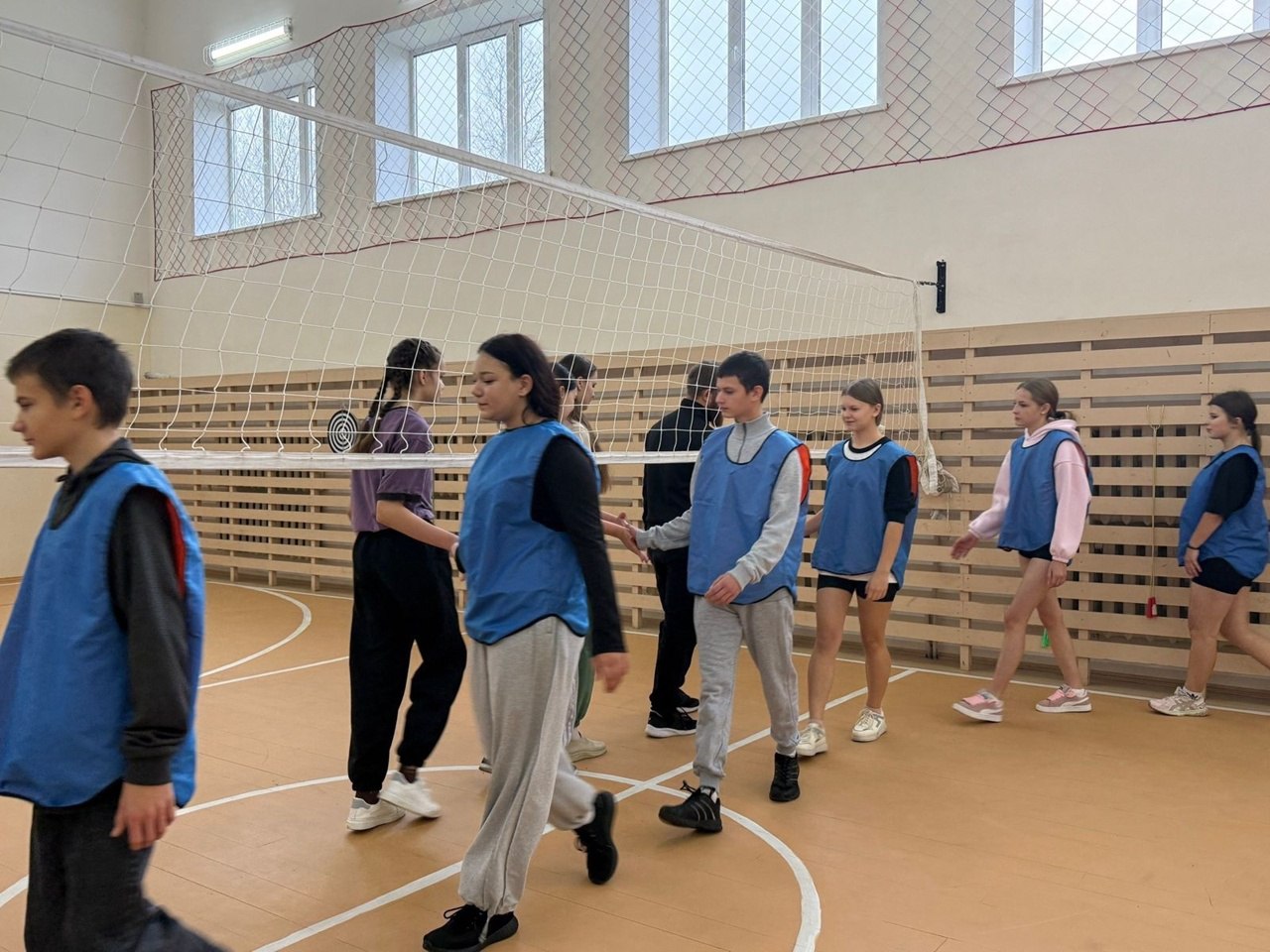 28 октября в Первомайской основной общеобразовательной школе прошли районные соревнования по волейболу среди команд 28 октября в Первомайской основной общеобразовательной школе прошли районные соревнования по волейболу среди команд