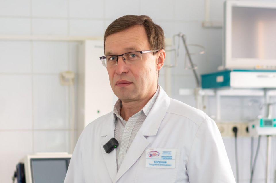 Главный внештатный специалист по цереброваскулярным болезням Курской области, заведующий неврологическим отделением Регионального сосудистого центра Курской областной многопрофильной клинической больницы Андрей Бирюков... Главный внештатный специалист по цереброваскулярным болезням Курской области, заведующий неврологическим отделением Регионального сосудистого центра Курской областной многопрофильной клинической больницы Андрей Бирюков...