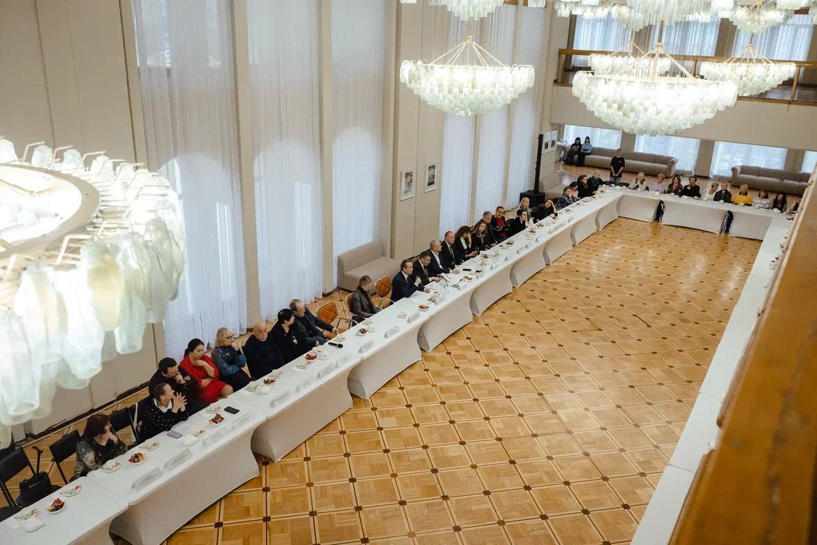 Владимир Машков и Московский театр Табакова — на гастролях в Курске Владимир Машков и Московский театр Табакова — на гастролях в Курске