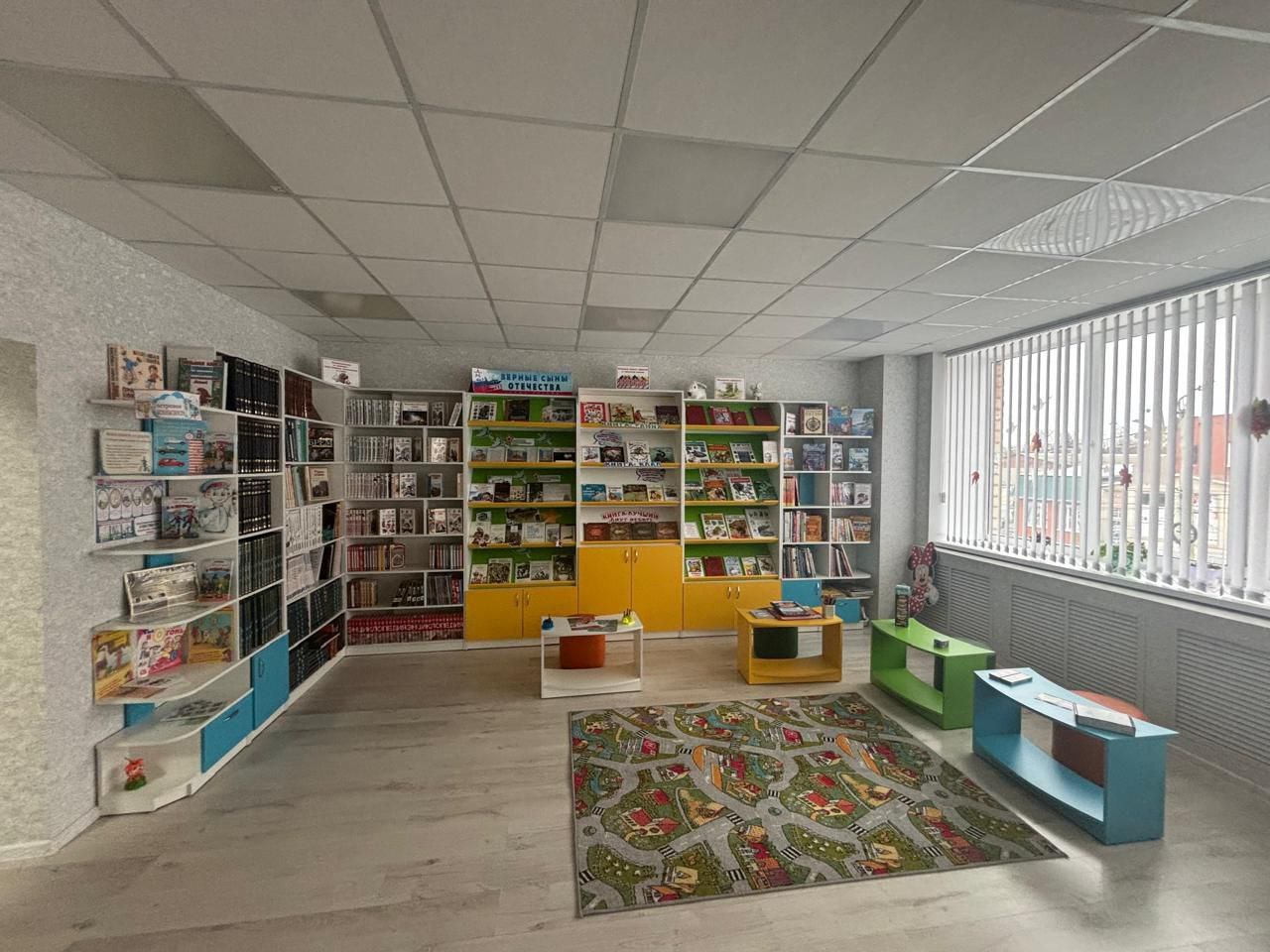 Новое пространство под названием «Бабушкин дом» открылось в детской библиотеке в Медвенском районе Курской области при поддержке нацпроекта «Семья» Новое пространство под названием «Бабушкин дом» открылось в детской библиотеке в Медвенском районе Курской области при поддержке нацпроекта «Семья»