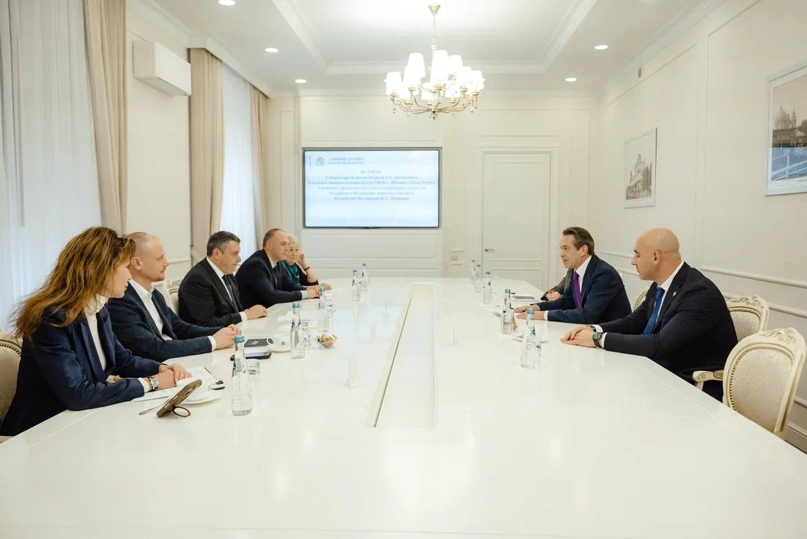 Владимир Машков и Московский театр Табакова — на гастролях в Курске Владимир Машков и Московский театр Табакова — на гастролях в Курске