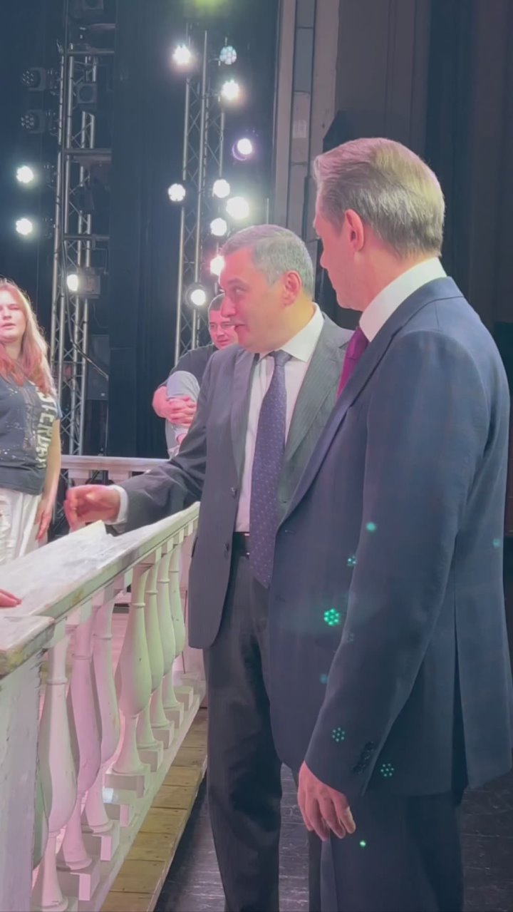 Александр Хинштейн: Та самая история, которая связывает гоголевский «Ревизор» с Курском, и реакция на неё артистов театра Табакова