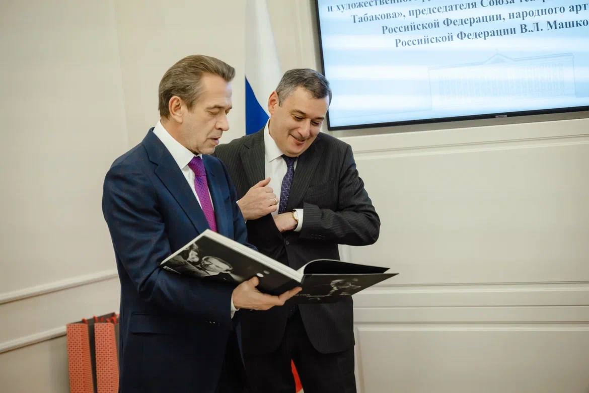 Владимир Машков и Московский театр Табакова — на гастролях в Курске Владимир Машков и Московский театр Табакова — на гастролях в Курске