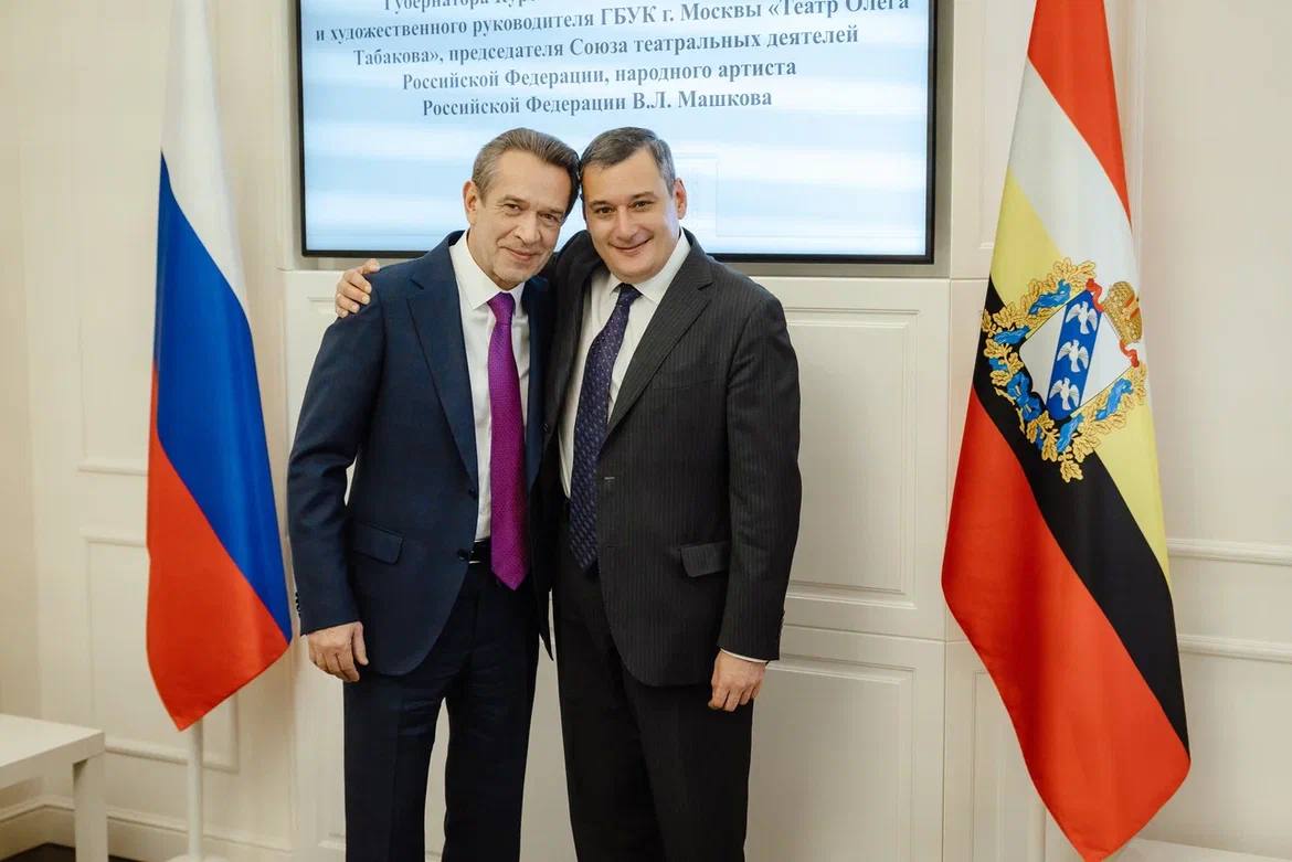 Александр Хинштейн: Владимир Машков и Московский театр Табакова — на гастролях в Курске