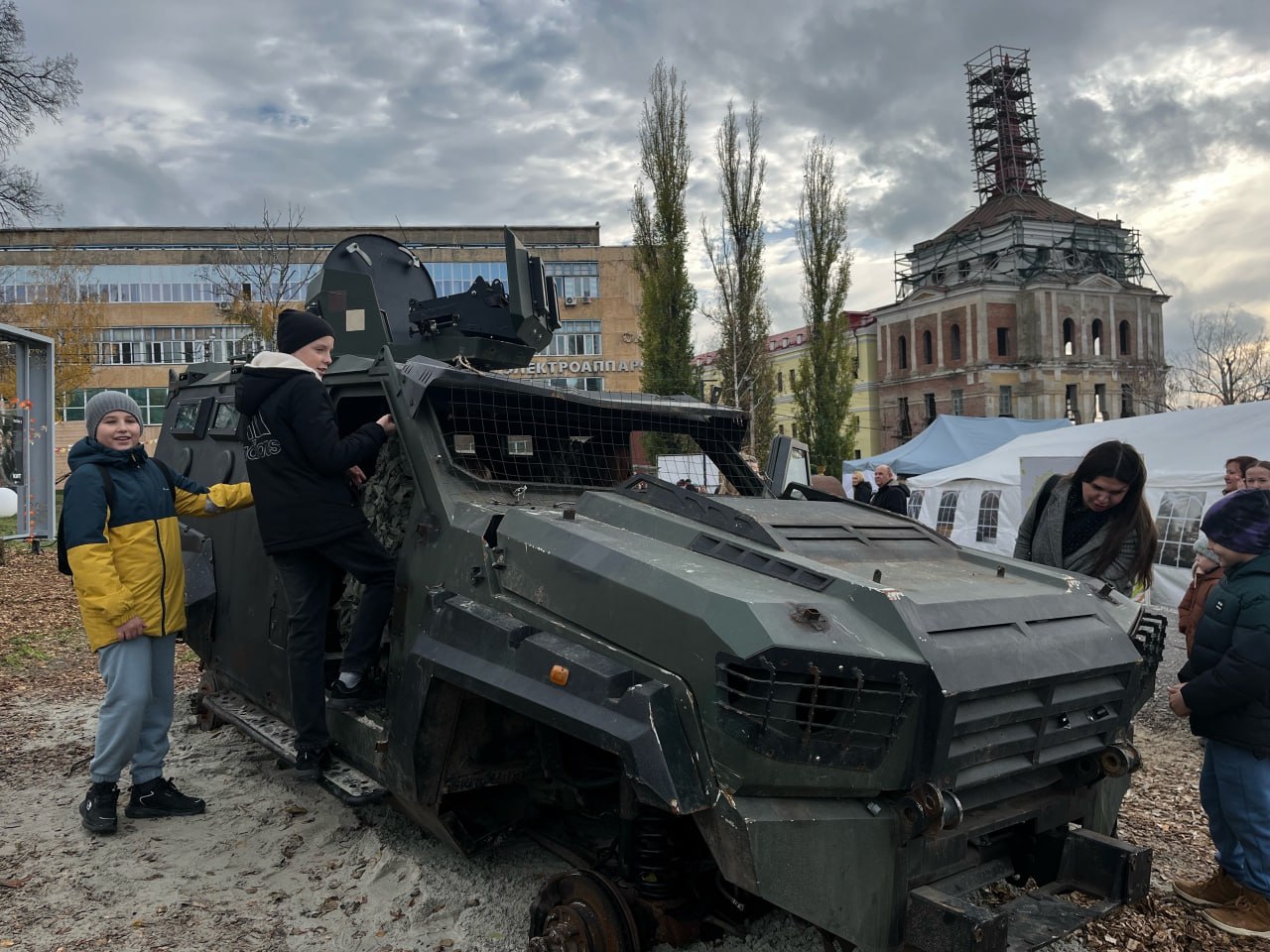Такая атмосфера сейчас на Полугоре Такая атмосфера сейчас на Полугоре