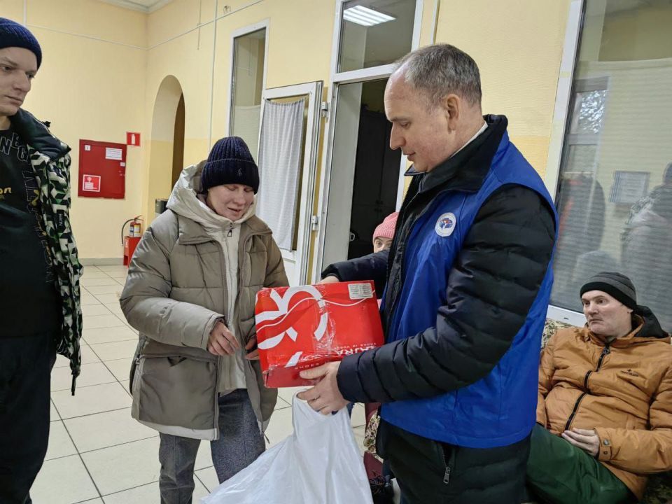 Татьяна Москалькова: Собрали и доставили гуманитарный груз для пациентов одного из приграничных психоневрологических интернатов Курской области, размещенных сегодня в комплексном центре обслуживания и реабилитации... Татьяна Москалькова: Собрали и доставили гуманитарный груз для пациентов одного из приграничных психоневрологических интернатов Курской области, размещенных сегодня в комплексном центре обслуживания и реабилитации...