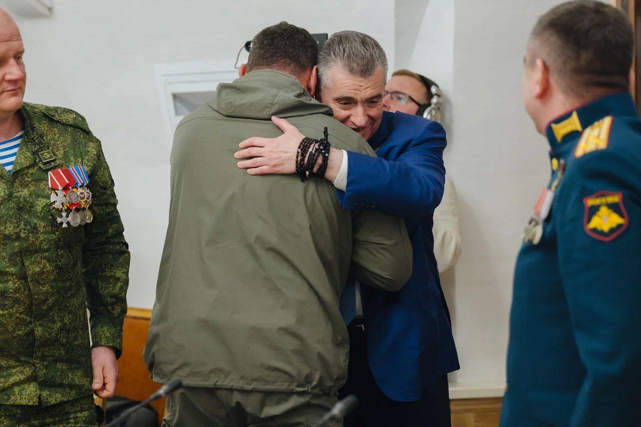 ДРШБР отряд «Невский» наше боевое и партийное подразделение на СВО ДРШБР отряд «Невский» наше боевое и партийное подразделение на СВО