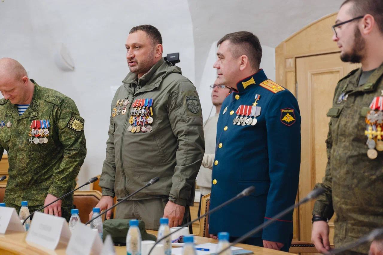 ДРШБР отряд «Невский» наше боевое и партийное подразделение на СВО ДРШБР отряд «Невский» наше боевое и партийное подразделение на СВО