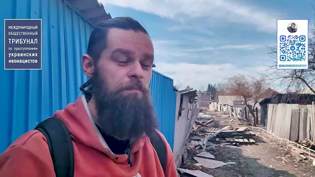 «Когда украинцы только заходили в город, в первую неделю у нас разрушили санэпидстанцию, здание прокуратуры и частично здание суда. Больницу разбомбили раньше. Били без разбору, куда попало. В Гончаровке школа пострадала...