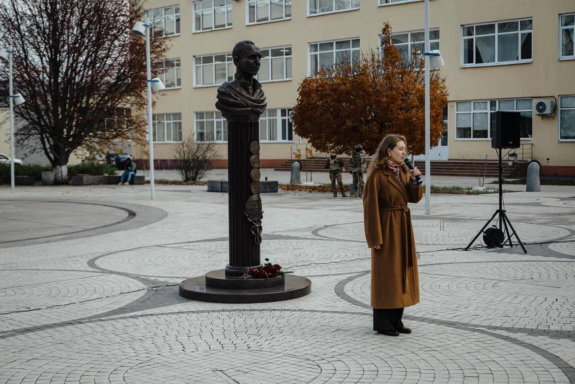 Александр Хинштейн: Тренер, учитель, наставник, основатель фехтовальной школы мирового уровня Александр Хинштейн: Тренер, учитель, наставник, основатель фехтовальной школы мирового уровня