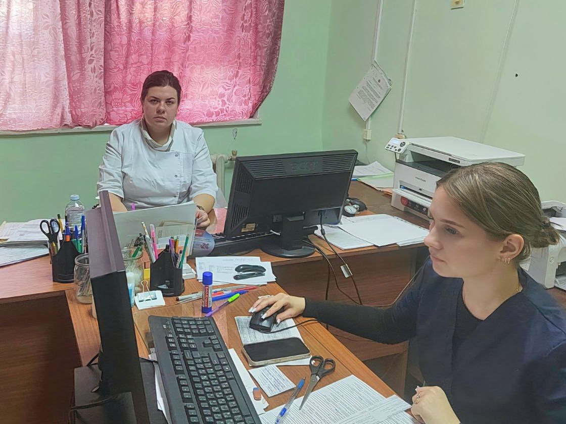 Врачи кардиопатруля Курской областной больницы провели прием в Курчатове Врачи кардиопатруля Курской областной больницы провели прием в Курчатове