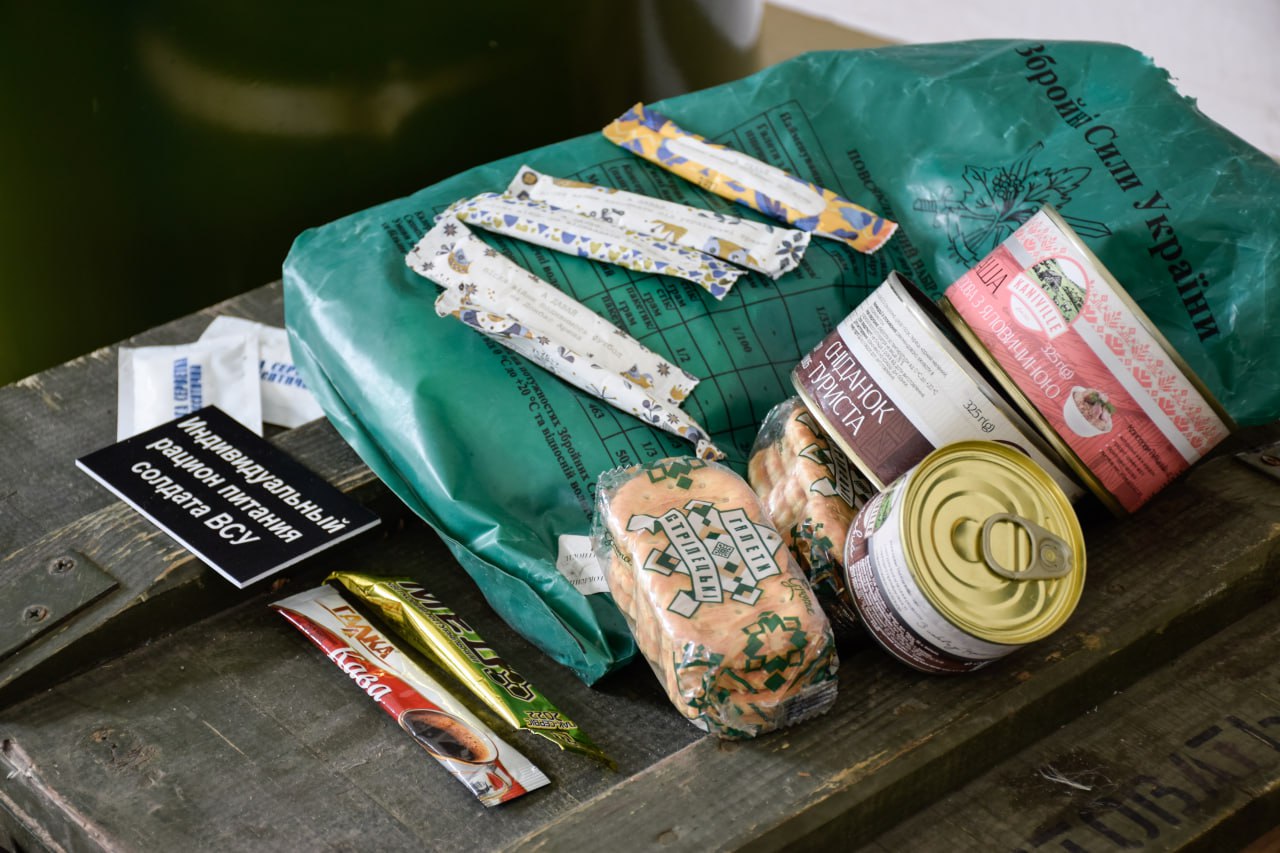 Сегодня специалисты ТИЦ Курской области продолжали проводить экскурсии по выставке «Поток» на Полугоре Сегодня специалисты ТИЦ Курской области продолжали проводить экскурсии по выставке «Поток» на Полугоре