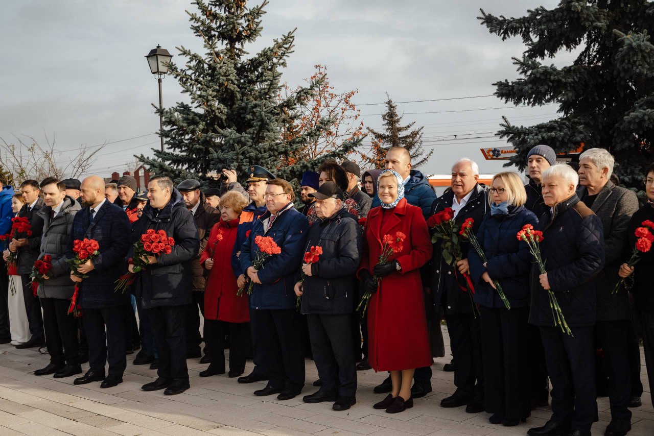 123 «Сегодня — день, когда мы отдаём дань памяти нашим предкам самых разных национальностей»