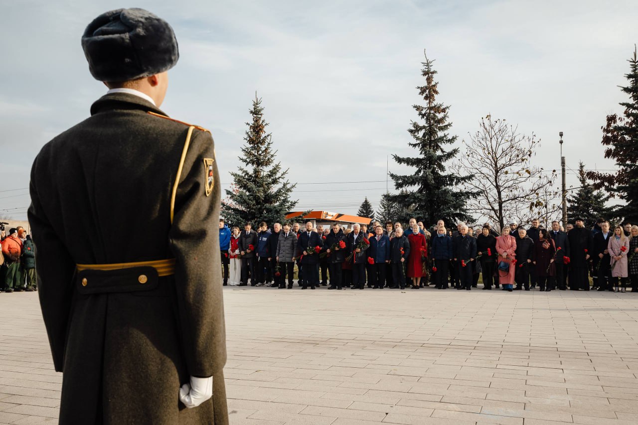 123 «Сегодня — день, когда мы отдаём дань памяти нашим предкам самых разных национальностей» 123 «Сегодня — день, когда мы отдаём дань памяти нашим предкам самых разных национальностей»