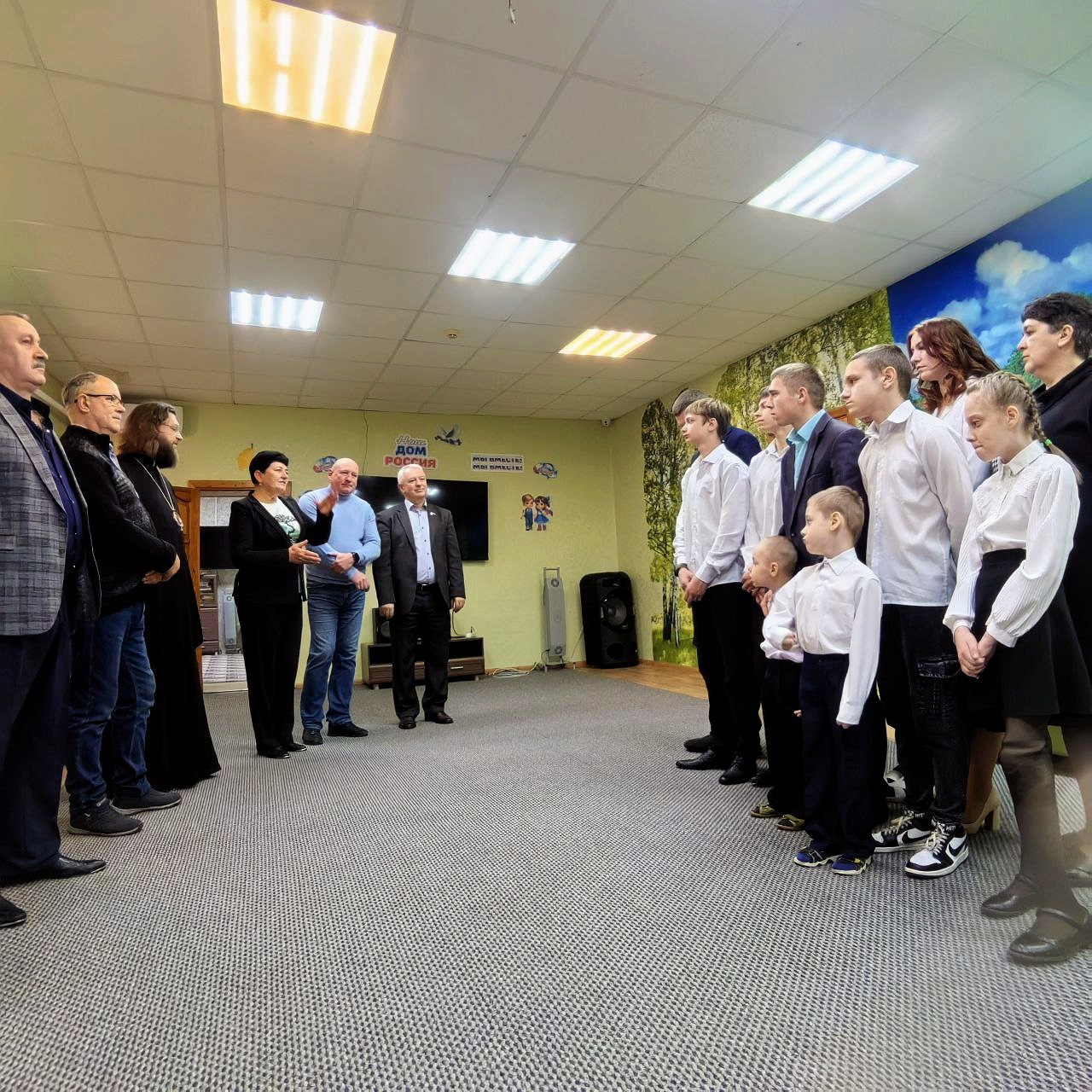 Юрий Астахов: Визит в «Импульс»: традиция внимания и забота Юрий Астахов: Визит в «Импульс»: традиция внимания и забота