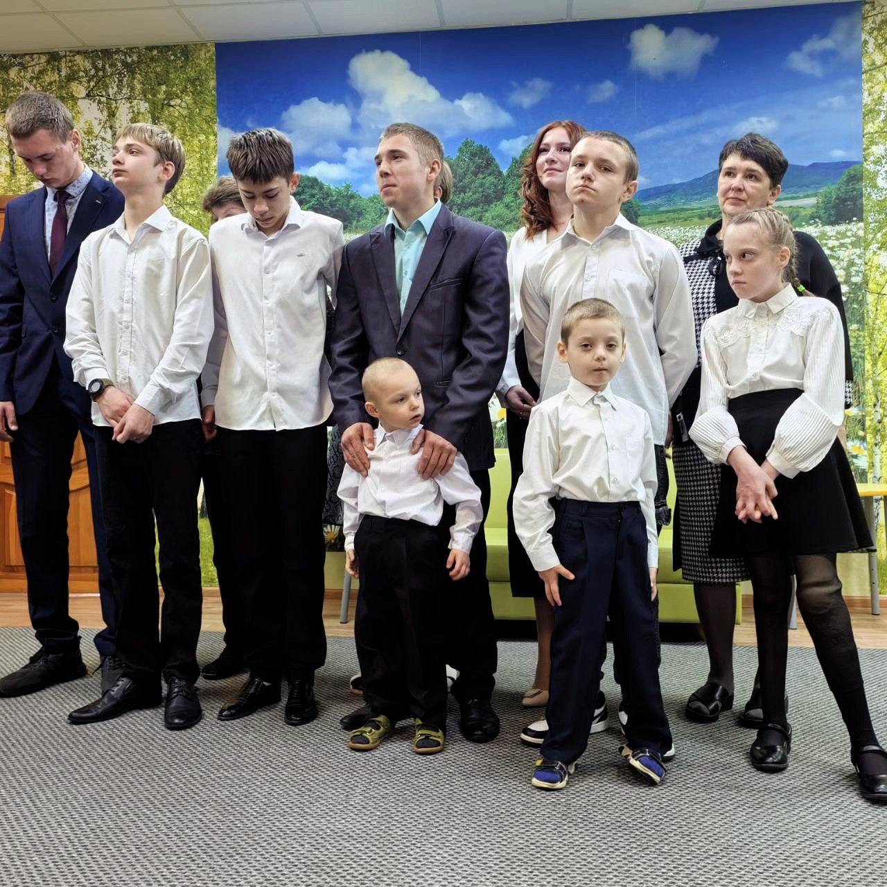 Юрий Астахов: Визит в «Импульс»: традиция внимания и забота Юрий Астахов: Визит в «Импульс»: традиция внимания и забота