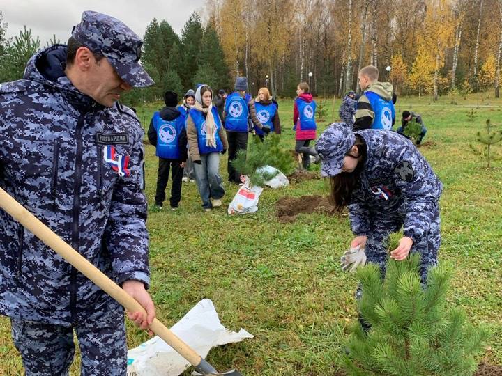 В Центральном округе Росгвардии прошли мероприятия, посвященные Дню народного единства В Центральном округе Росгвардии прошли мероприятия, посвященные Дню народного единства