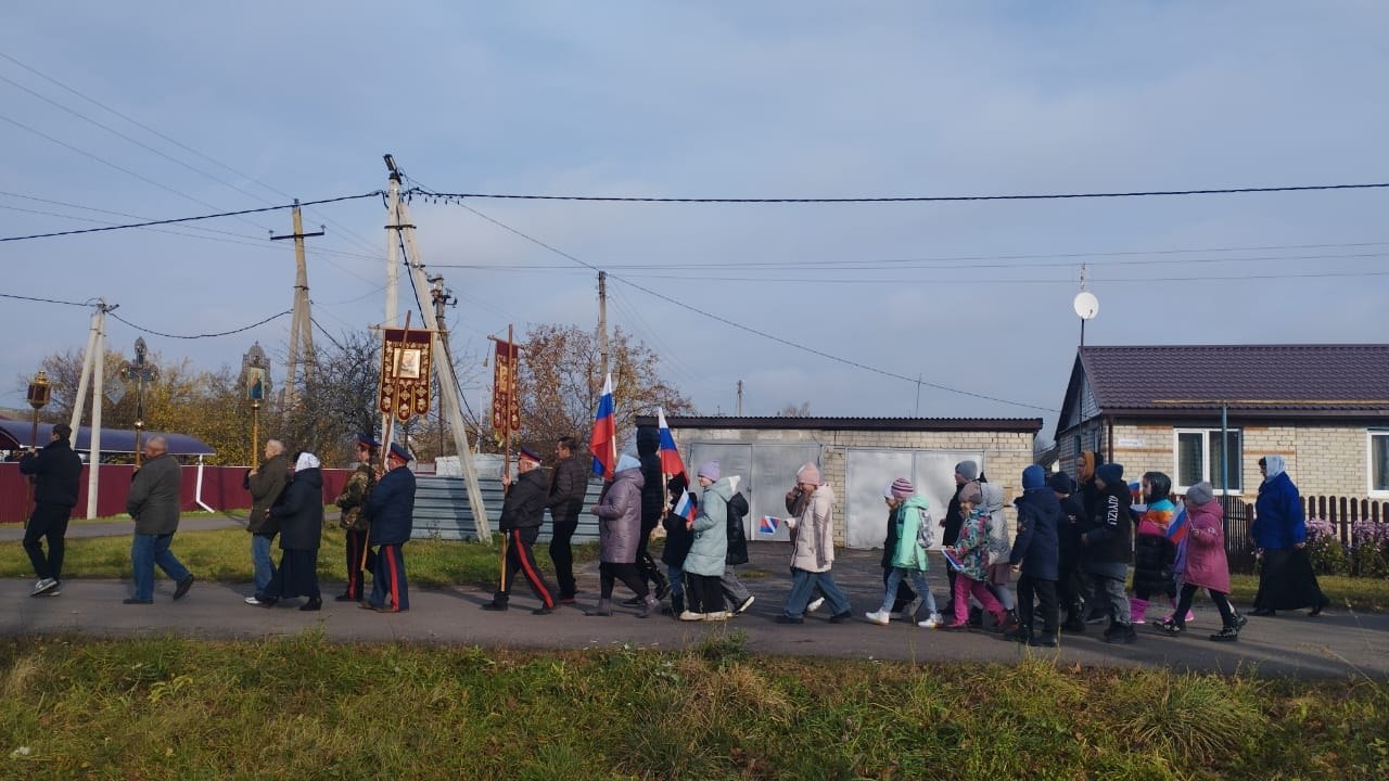 Сегодня Православная Церковь отмечает праздник явления Казанской иконы Божией Матери Сегодня Православная Церковь отмечает праздник явления Казанской иконы Божией Матери