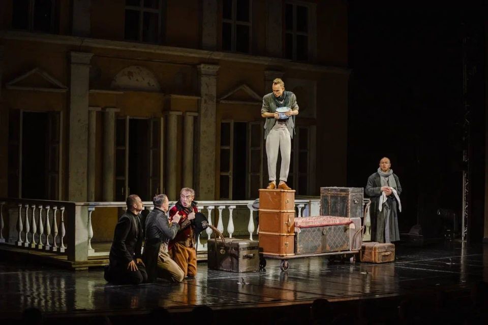 «Ревизор» покорил Курск и не только «Ревизор» покорил Курск и не только