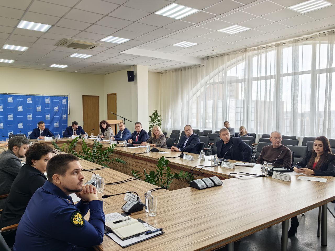 В КГУ обсудили новые вызовы регуляторной политики и рост производительности труда В КГУ обсудили новые вызовы регуляторной политики и рост производительности труда