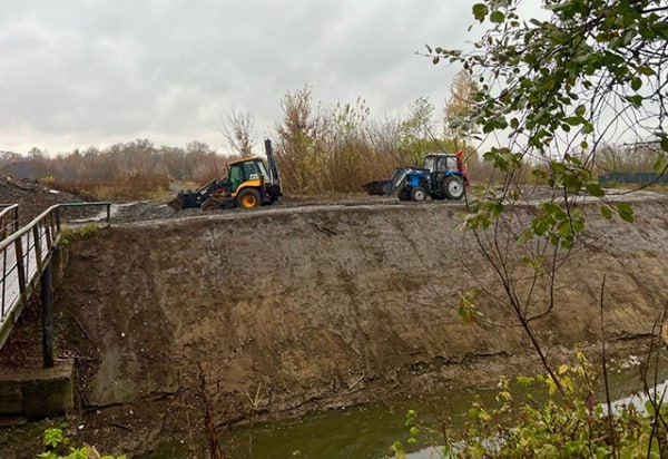 Работу подрядчика по расчистке реки Тускарь обсудили сегодня на заседании регионального правительства