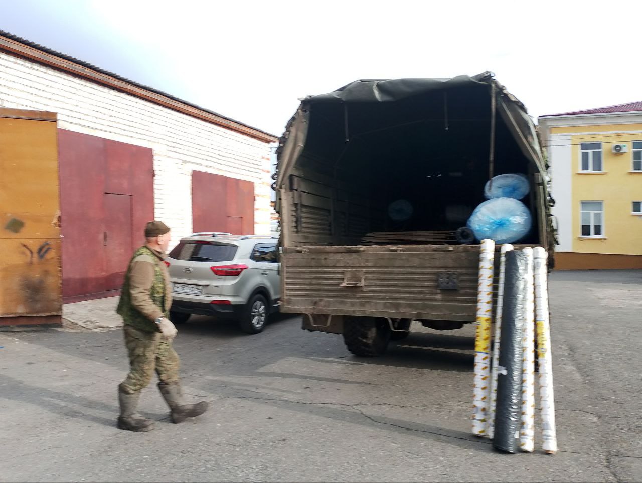 Виктор Катунин: Продолжаем помогать фронту Виктор Катунин: Продолжаем помогать фронту