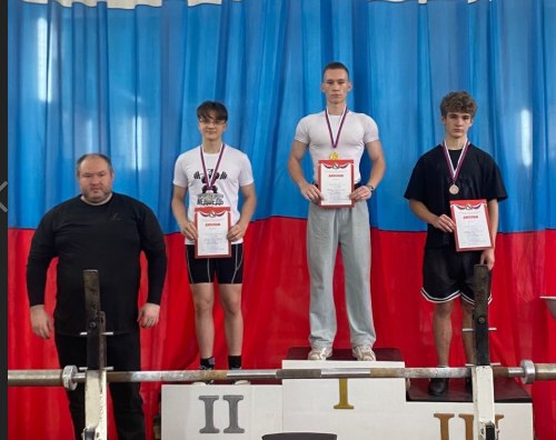 Команда школьников города Курчатова принимает участие в финальном модуле обучения для победителей III Конкурса научно-технического творчества «Код Атома», стартовавшем в Москве Команда школьников города Курчатова принимает участие в финальном модуле обучения для победителей III Конкурса научно-технического творчества «Код Атома», стартовавшем в Москве