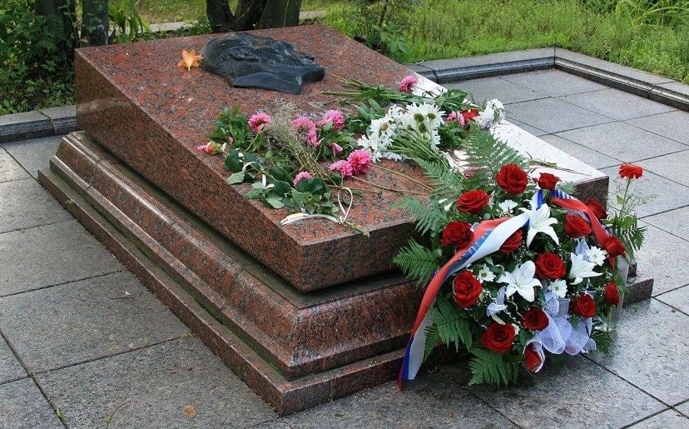 Свой среди чужих. Выдержка Кузнецова ставила в тупик контрразведку врага Свой среди чужих. Выдержка Кузнецова ставила в тупик контрразведку врага