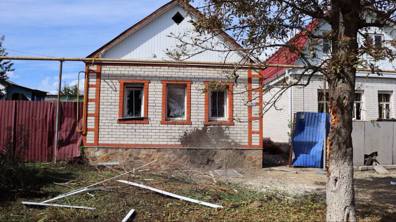 В Курской области за неделю восстановили более 516 кв. м крыш