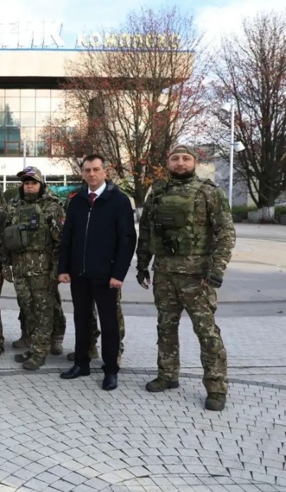 Игорь Корпунков: Народная дружина города Курчатова – добровольческое общественное объединение, целью которого является содействие органам правопорядка в поддержании общественного порядка, профилактике правонарушений и охране... Игорь Корпунков: Народная дружина города Курчатова – добровольческое общественное объединение, целью которого является содействие органам правопорядка в поддержании общественного порядка, профилактике правонарушений и охране...