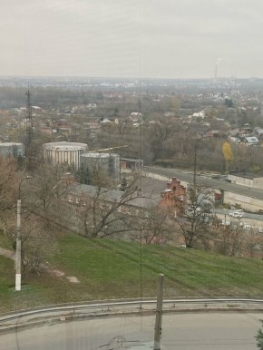 На Нижней Набережной, 9, у реки Тускарь, расположен ансамбль промышленных зданий, построенный в 1903–1936 гг. и расширенный во 2-й пол
