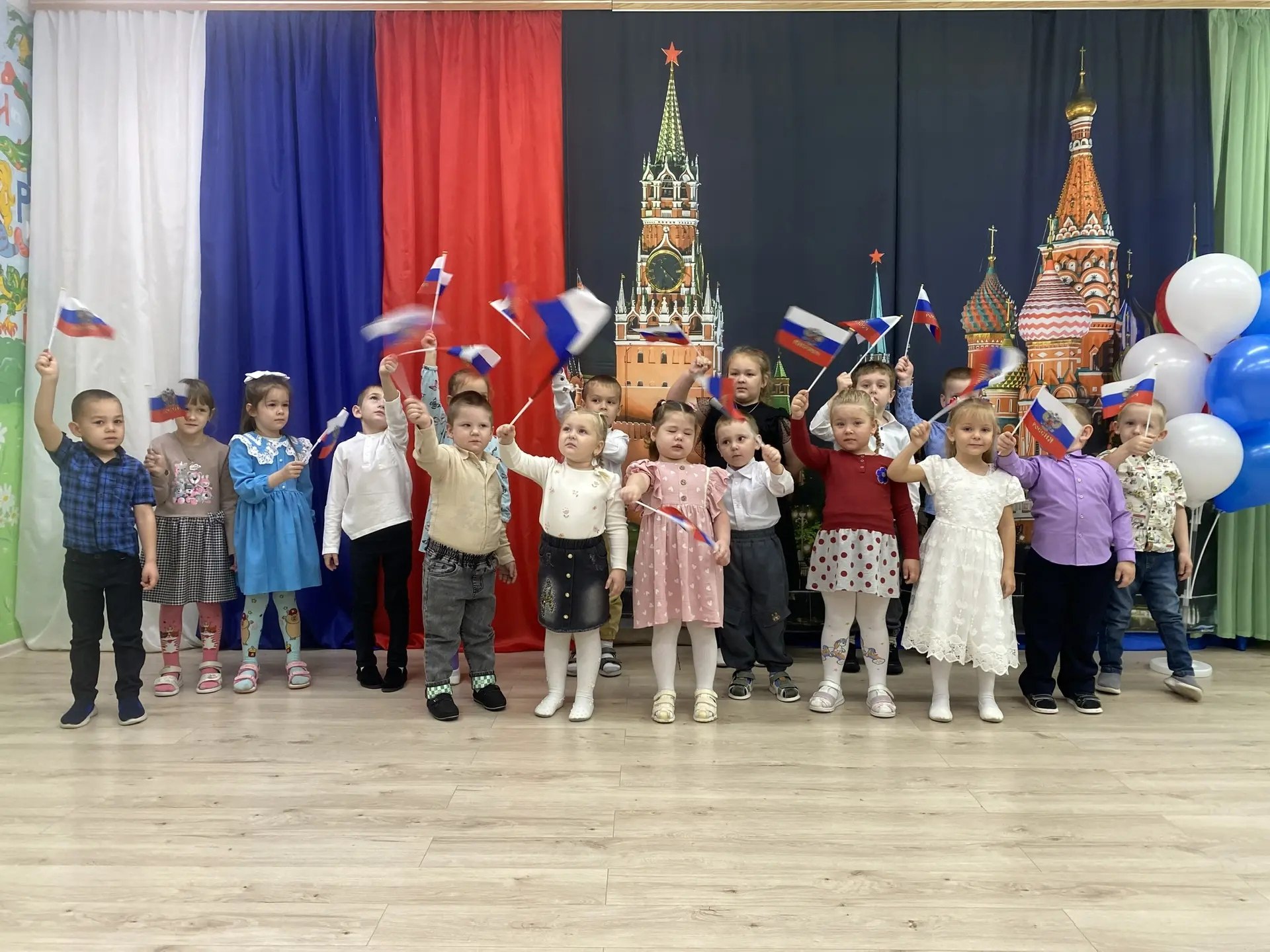 4 ноября важный праздник — День народного единства 4 ноября важный праздник — День народного единства