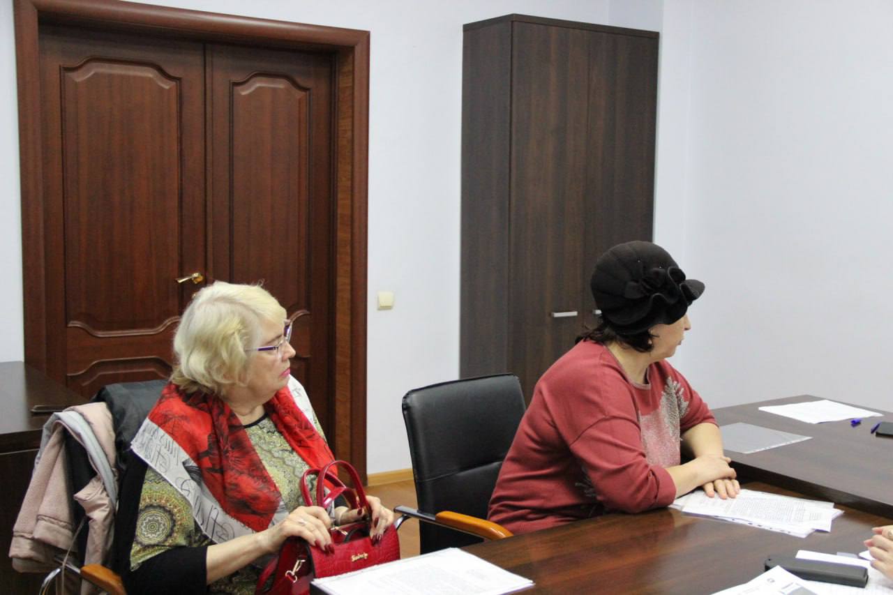 Евгений Маслов ответил на острые вопросы курян о ЖКХ Евгений Маслов ответил на острые вопросы курян о ЖКХ