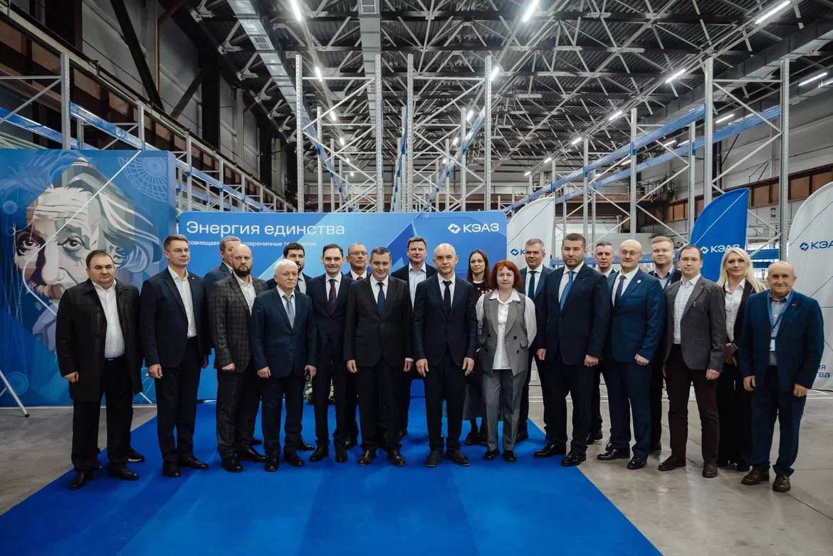 Александр Хинштейн: 80 лет успешной работы, непрерывного развития и созидательного труда Александр Хинштейн: 80 лет успешной работы, непрерывного развития и созидательного труда