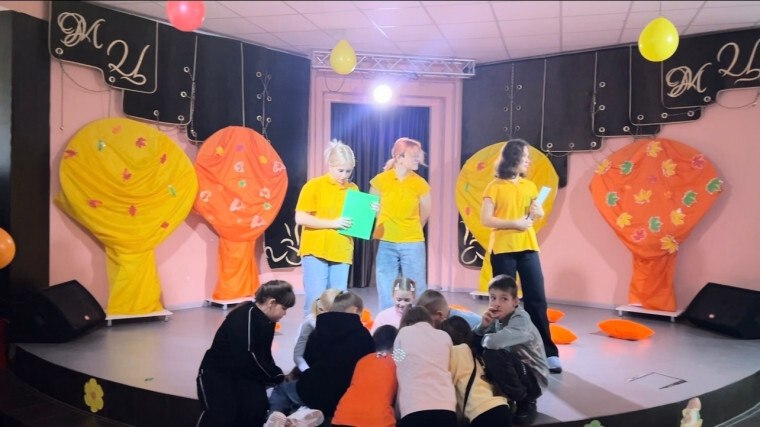 С 28 по 30 октября в Молодежном центре «Комсомолец» царила по-настоящему праздничная атмосфера, ознаменовавшая начало осенних каникул