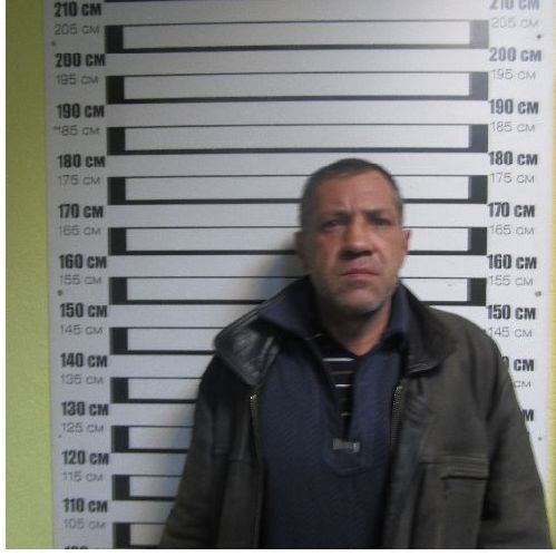 Западным отделом полиции устанавливается местонахождение без вести пропавший Ульман Игорь Сергеевич 1977 г.р., который 10 октября 2025 года ушел из дома и до настоящего момента его местонахождение не известно