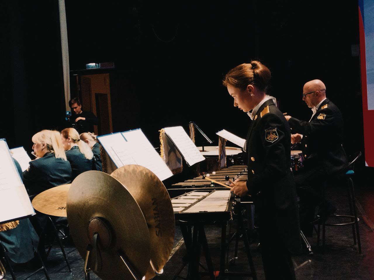 В Курске выступил Центральный концертный образцовый оркестр ВМФ имени Н.А. Римского-Корсакова В Курске выступил Центральный концертный образцовый оркестр ВМФ имени Н.А. Римского-Корсакова