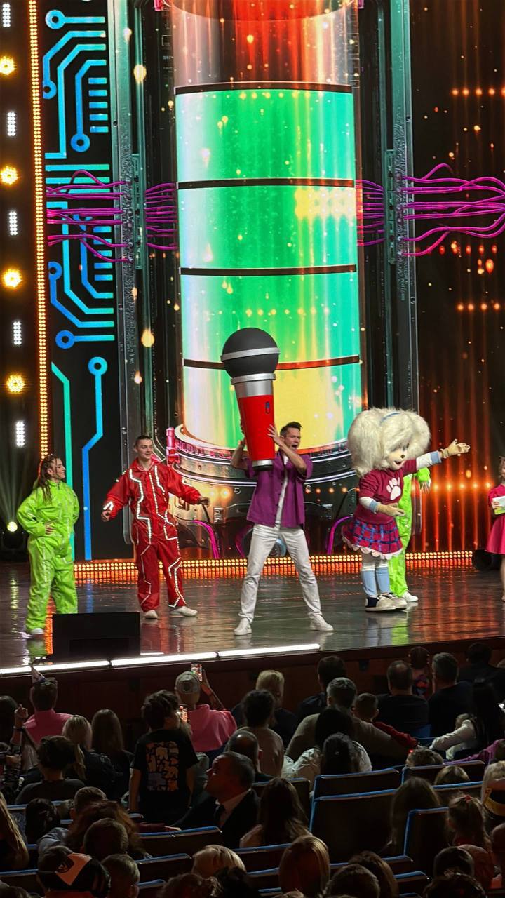 Наш земляк Антон Зорькин – главный ведущий страны по мнению детей! Наш земляк Антон Зорькин – главный ведущий страны по мнению детей!