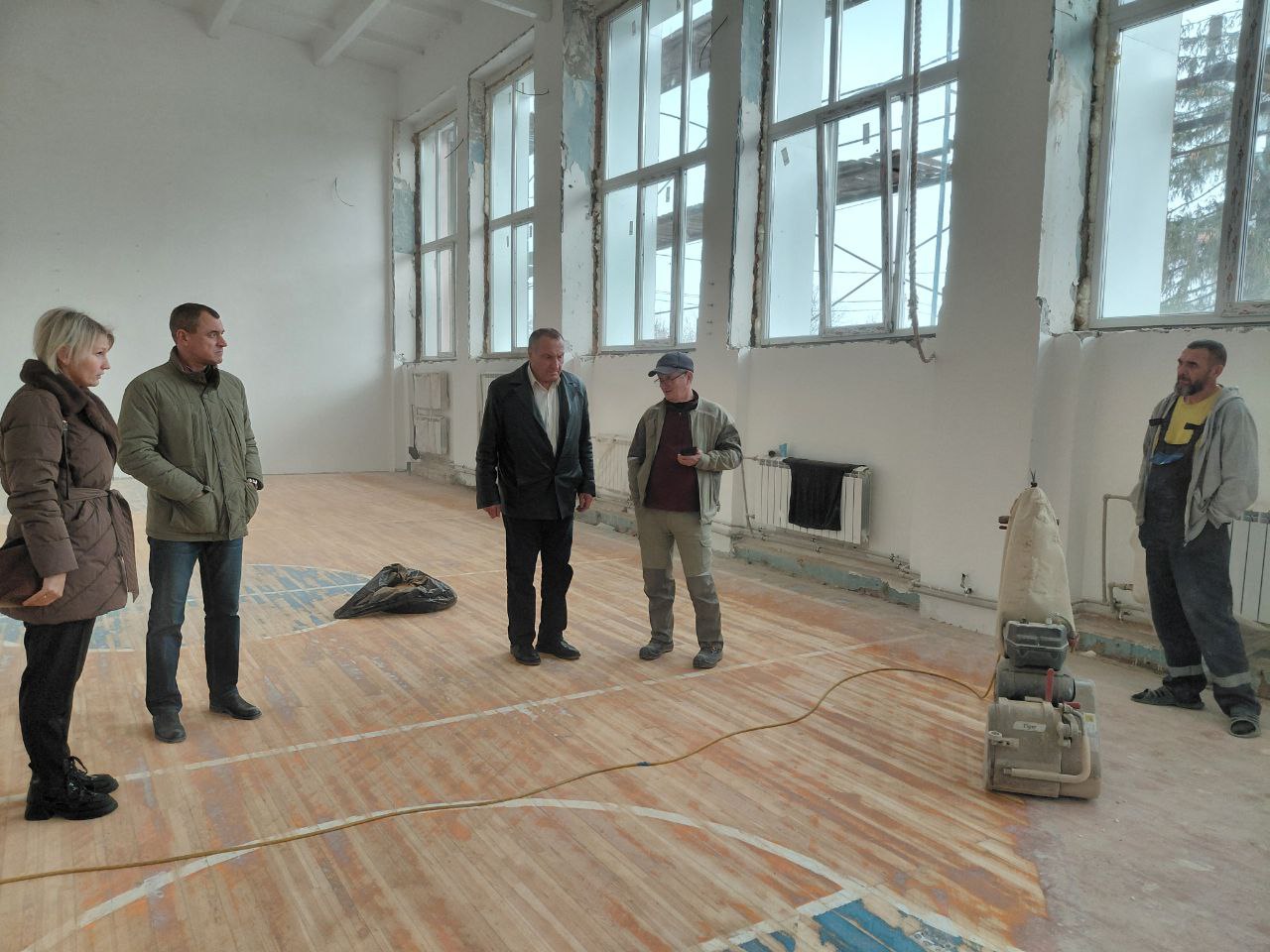 Михаил Игнатов: Посетил Черемисиновскую школу, чтобы лично проверить ход капитального ремонта Михаил Игнатов: Посетил Черемисиновскую школу, чтобы лично проверить ход капитального ремонта