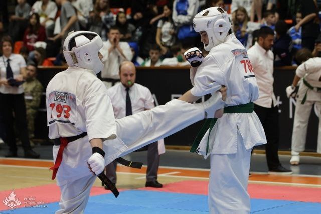 МЕДАЛИ «МЕДНОГО ВСАДНИКА». Курские спортсмены с триумфом выступили в Санкт-Петербурге на всероссийских соревнованиях по киокусинкай «Медный всадник» МЕДАЛИ «МЕДНОГО ВСАДНИКА». Курские спортсмены с триумфом выступили в Санкт-Петербурге на всероссийских соревнованиях по киокусинкай «Медный всадник»