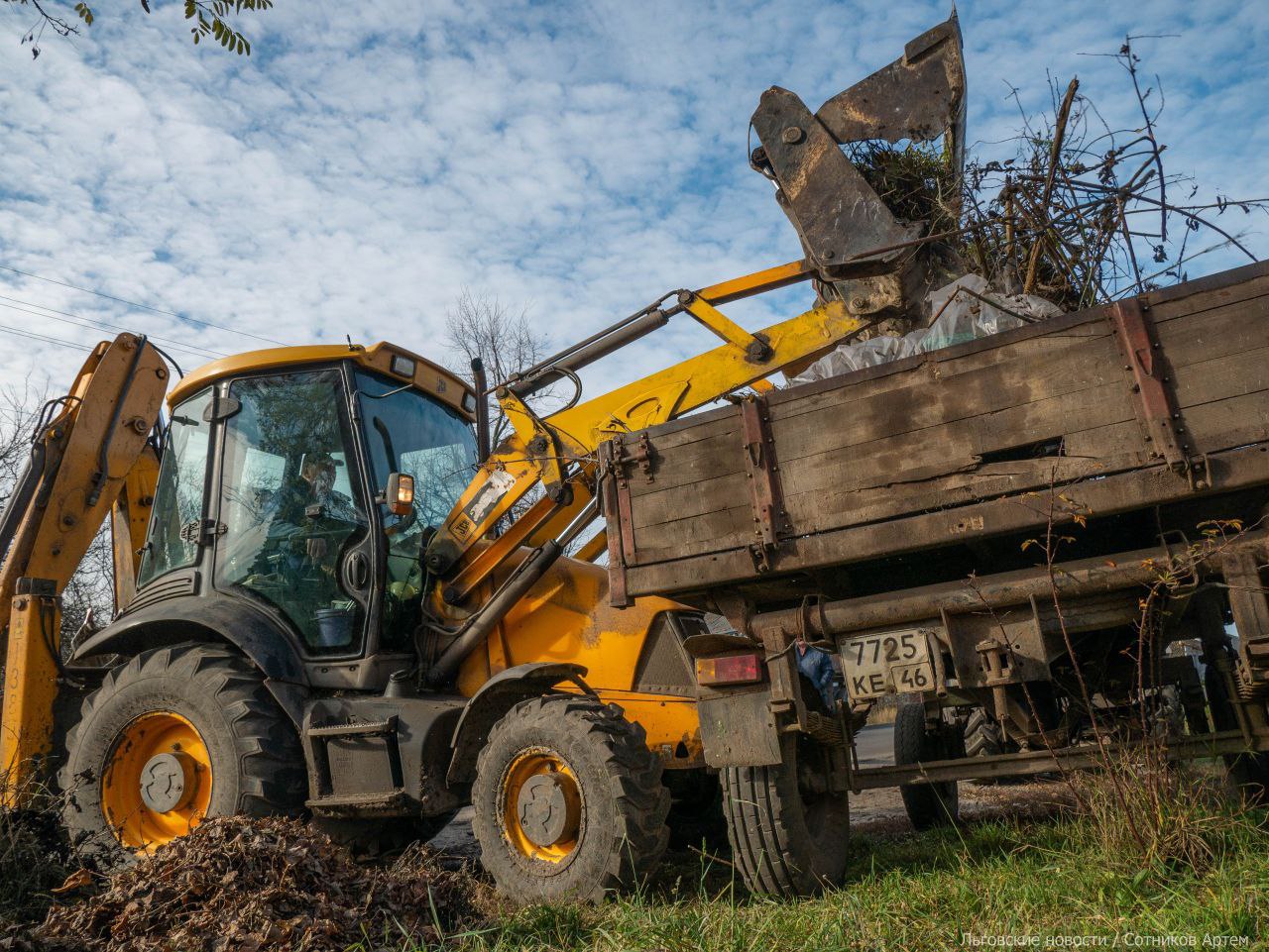 Алексей Клемешов: На протяжении двух дней, благодаря содействию организаций, расположенных на территории города, и личному участию индивидуальных предпринимателей, были убраны несанкционированные свалки на контейнерных... Алексей Клемешов: На протяжении двух дней, благодаря содействию организаций, расположенных на территории города, и личному участию индивидуальных предпринимателей, были убраны несанкционированные свалки на контейнерных...