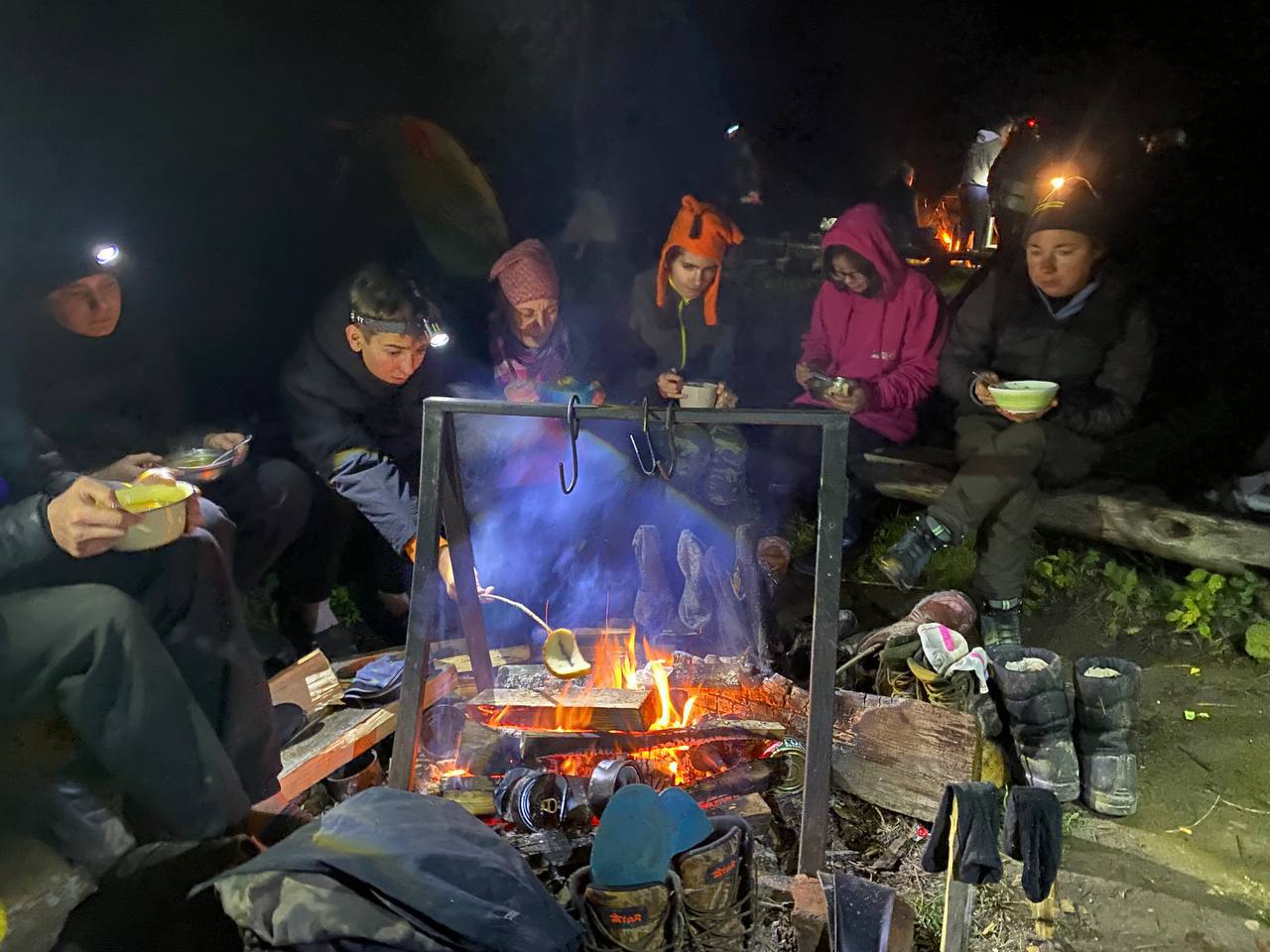 В Смоленской области курские школьники прошли «Дорогой детей войны» В Смоленской области курские школьники прошли «Дорогой детей войны»