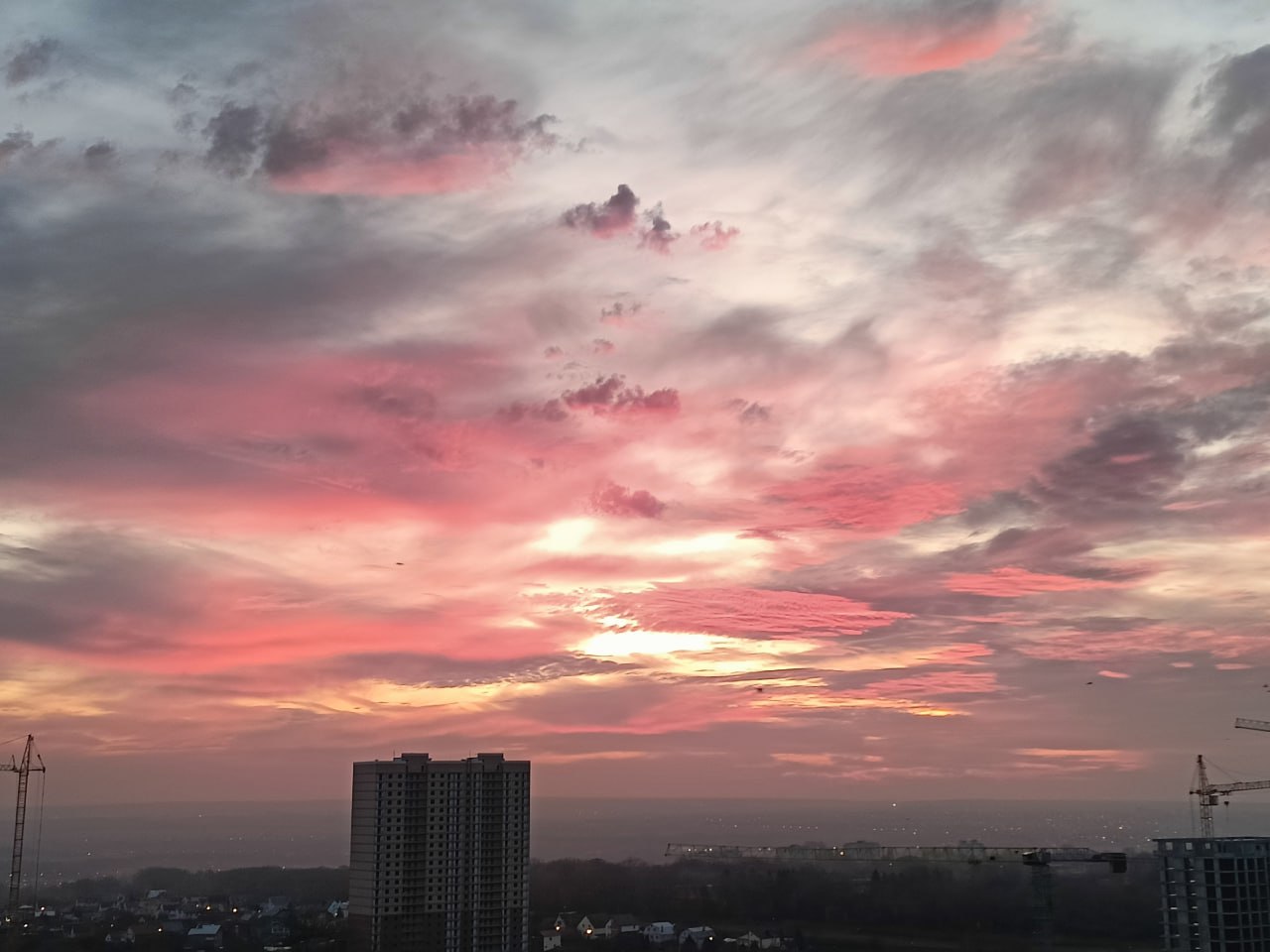 Ноябрьский рассвет. Фото: Елена Карманцева Ноябрьский рассвет. Фото: Елена Карманцева