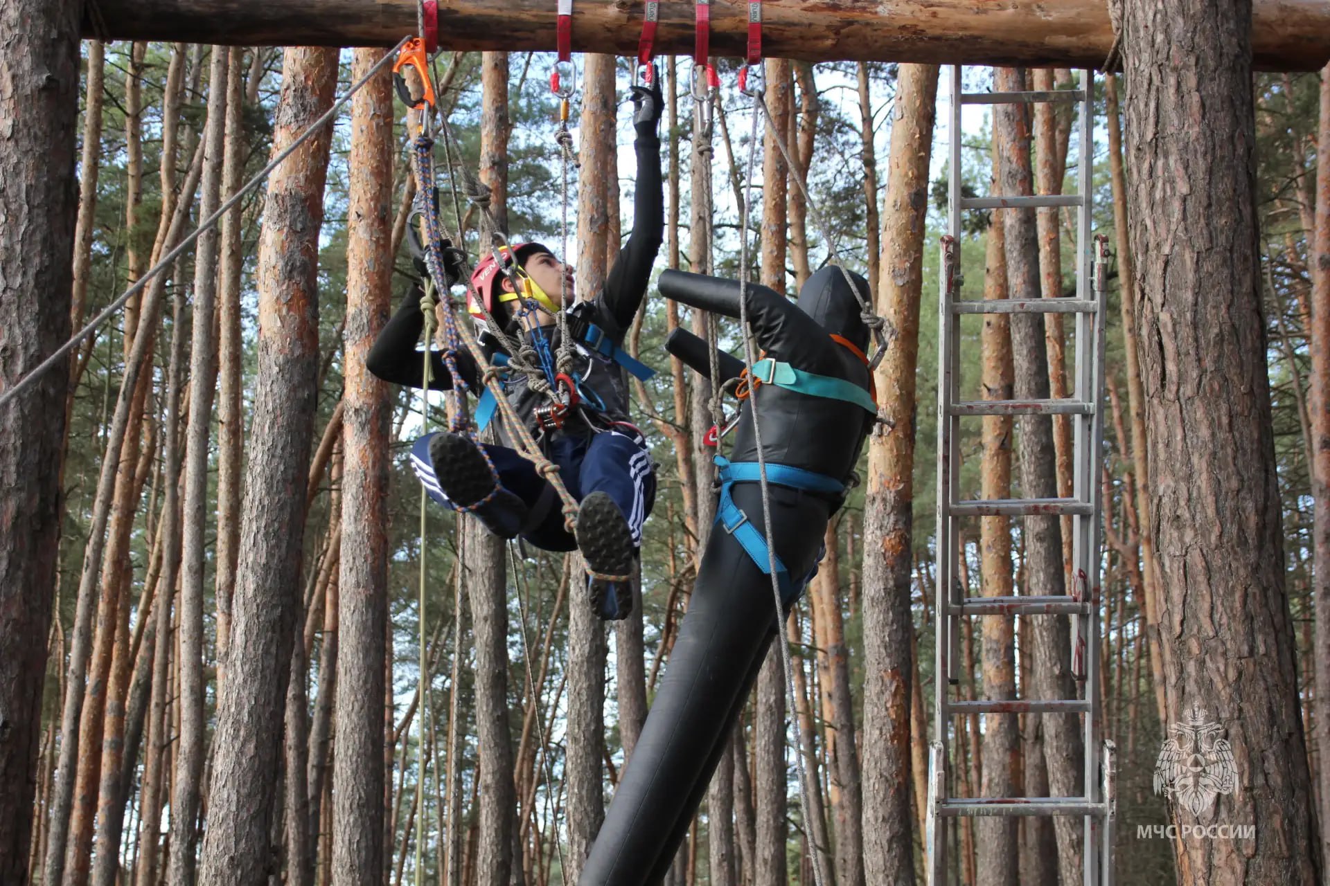 В Курске прошли осенние соревнования «Школа безопасности» В Курске прошли осенние соревнования «Школа безопасности»