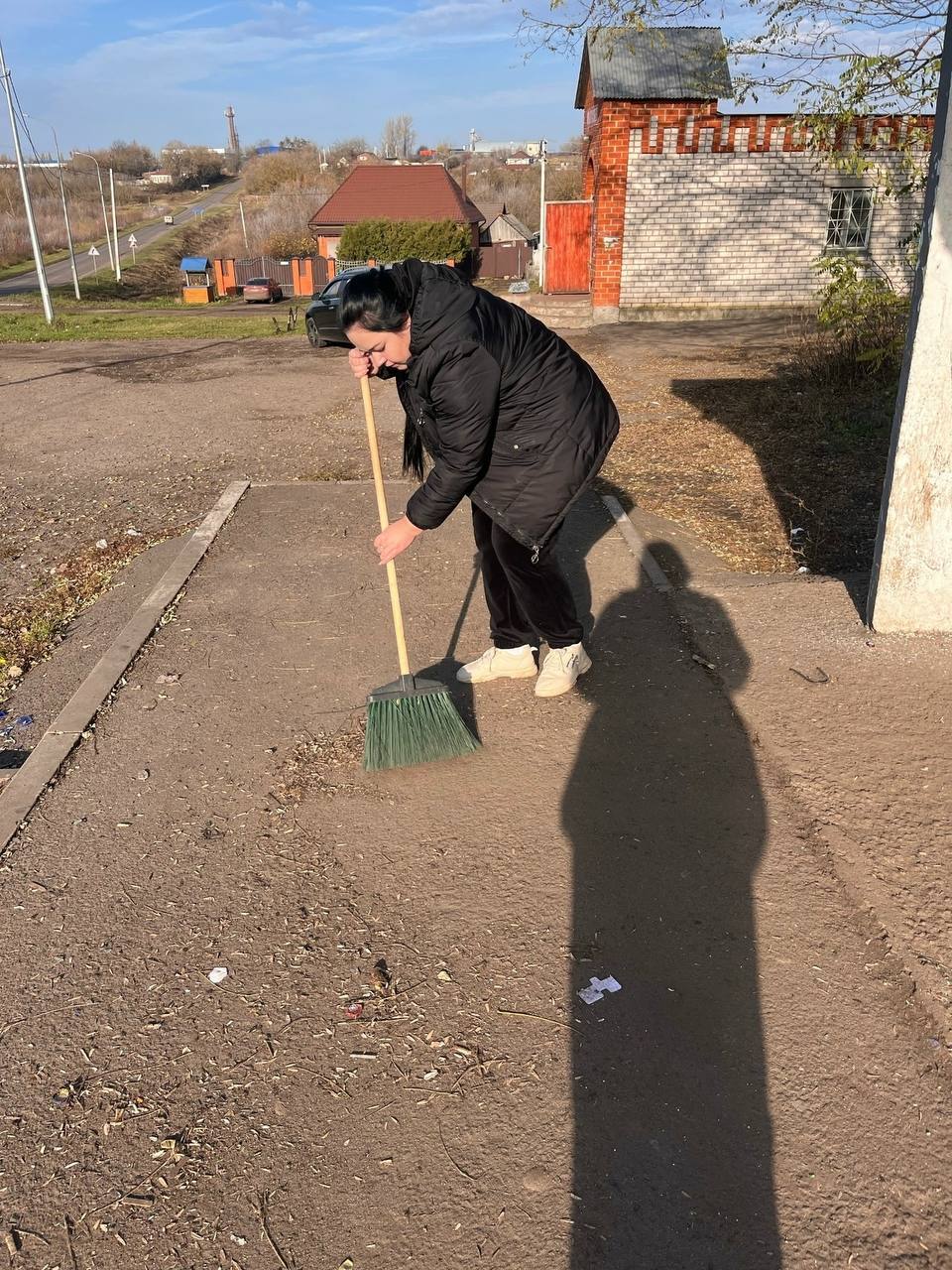 Традиционные субботники прошли в уголках нашего района Традиционные субботники прошли в уголках нашего района